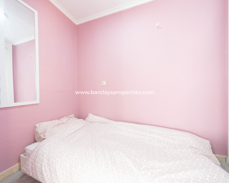 Wederverkoop - Vrijstaande Villa - Urb. La Marina