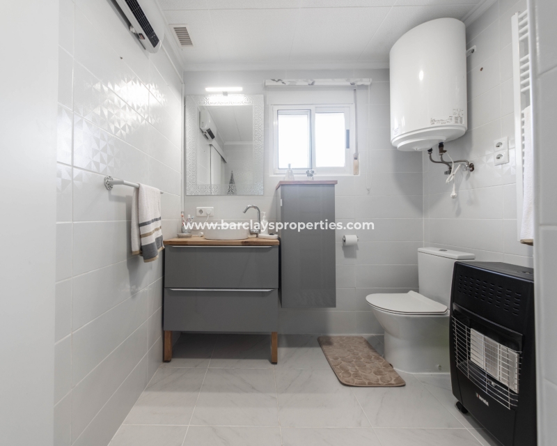 Wederverkoop - Vrijstaande Villa - Urb. La Marina