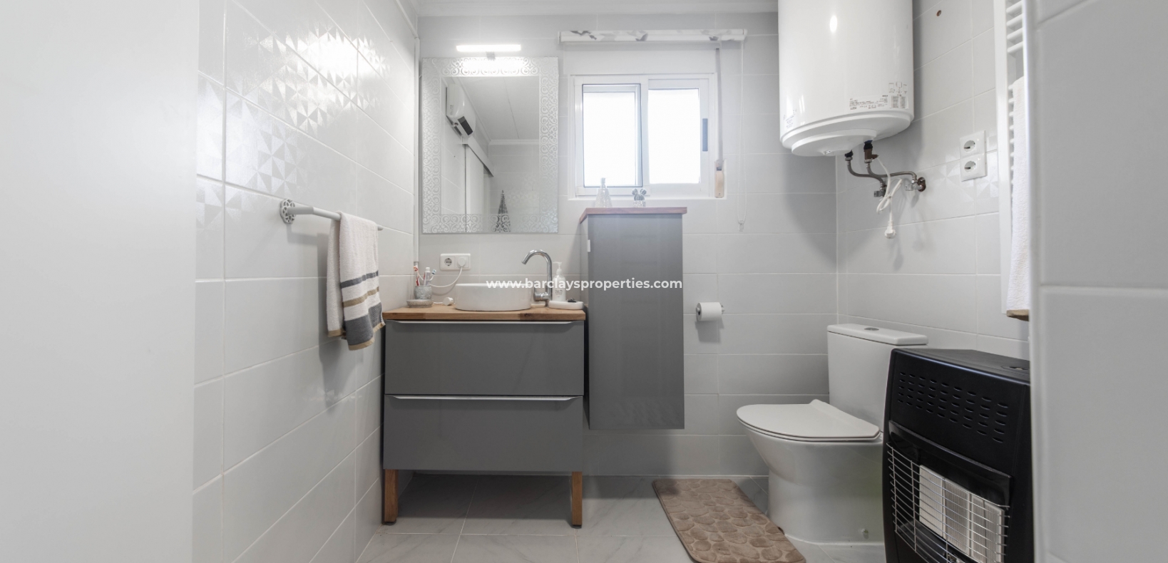 Wederverkoop - Vrijstaande Villa - Urb. La Marina