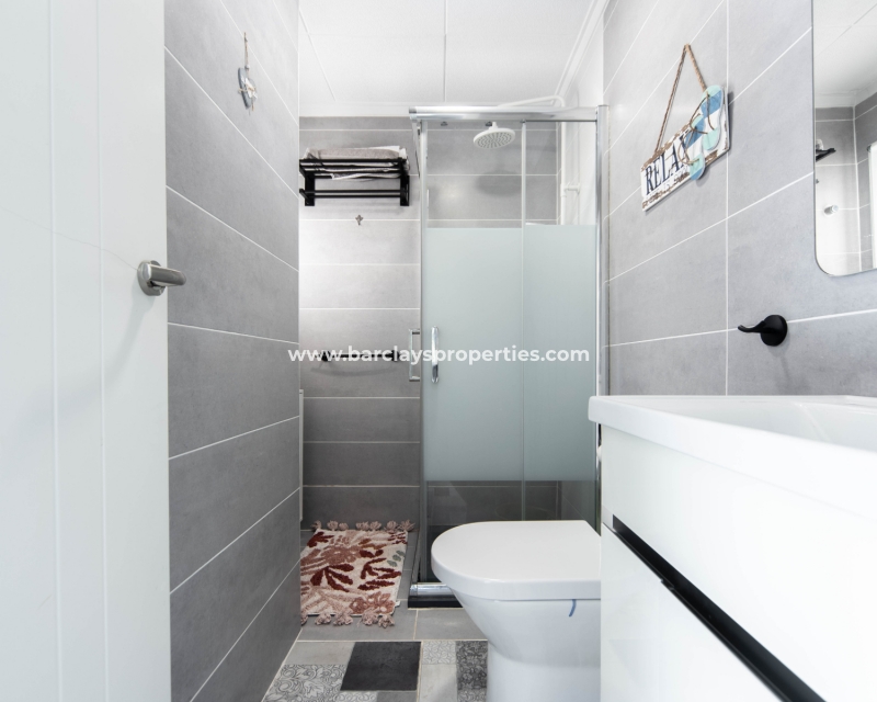 Wederverkoop - Vrijstaande Villa - Urb. La Marina