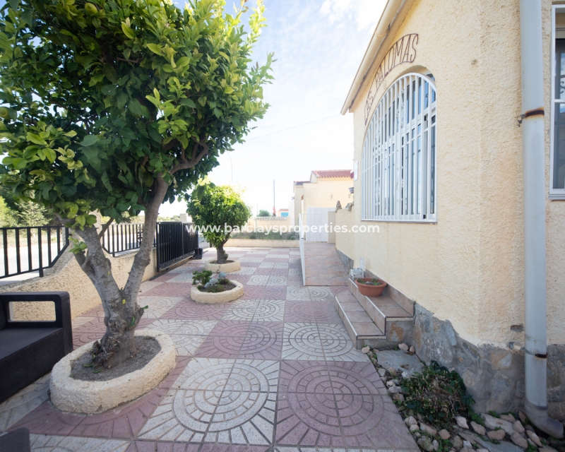 Wederverkoop - Vrijstaande Villa - Urb. La Marina