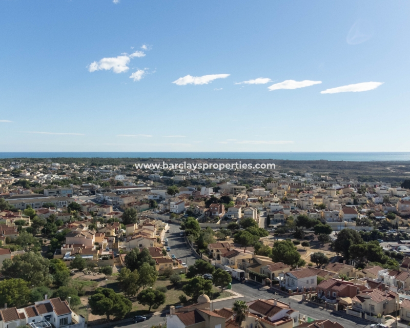 Wederverkoop - Vrijstaande Villa - Urb. La Marina