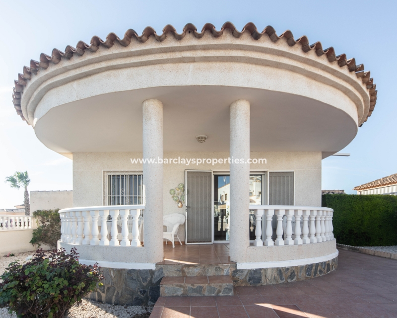 Wederverkoop - Vrijstaande Villa - Urb. La Marina