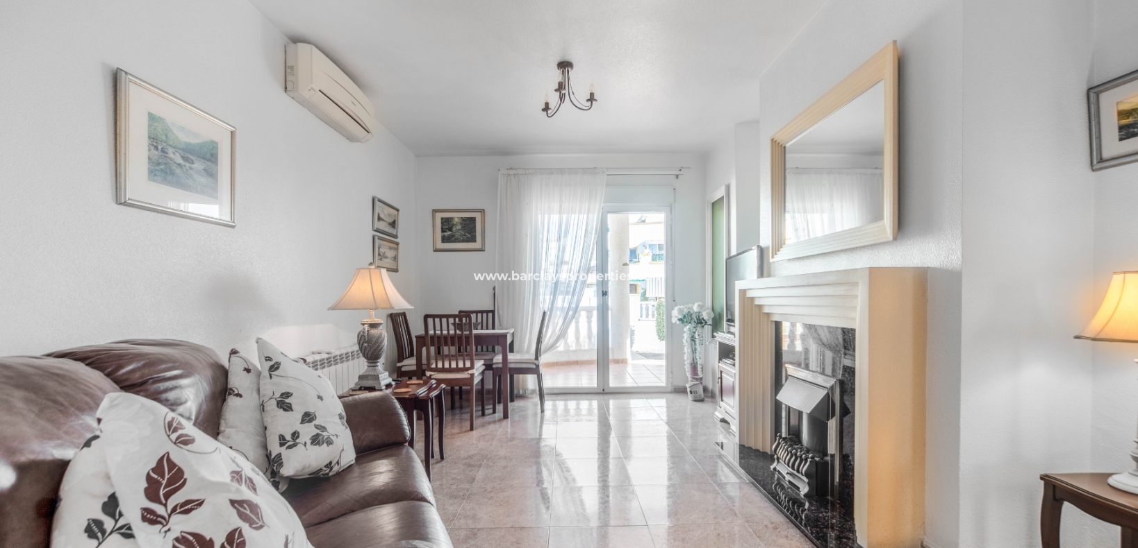 Wederverkoop - Vrijstaande Villa - Urb. La Marina