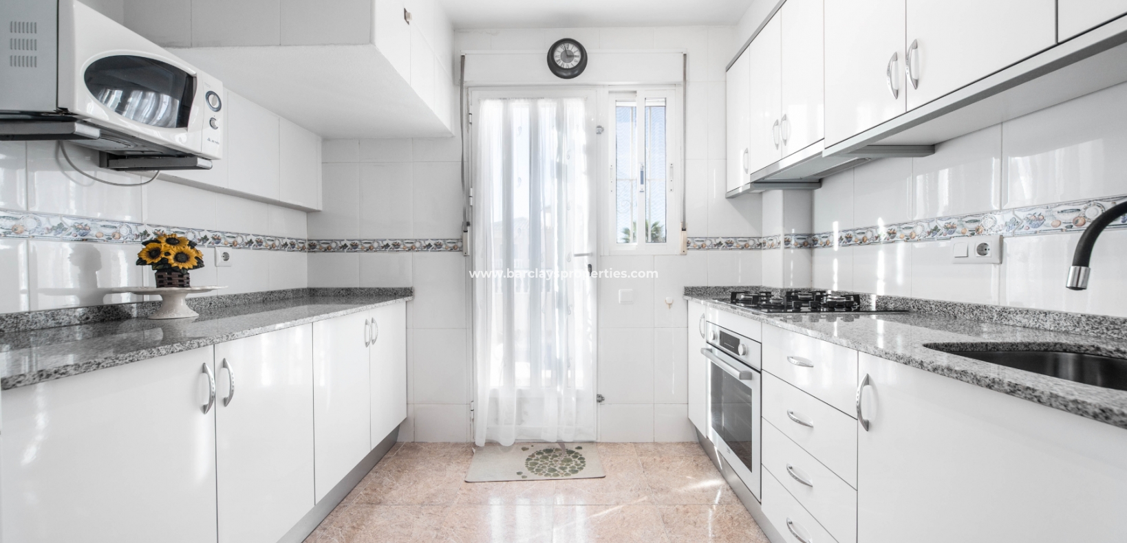 Wederverkoop - Vrijstaande Villa - Urb. La Marina