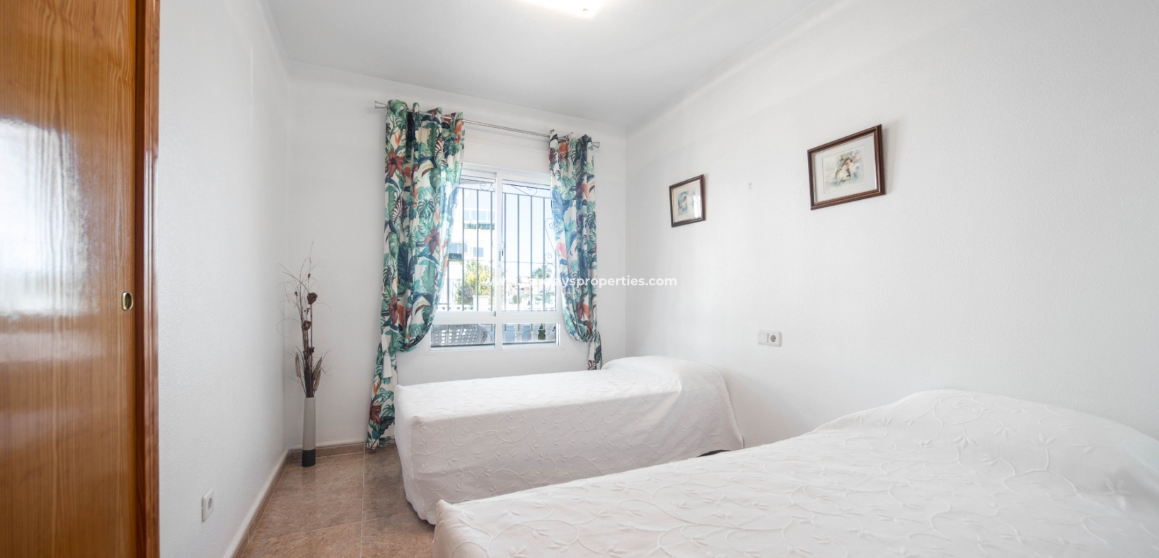 Wederverkoop - Vrijstaande Villa - Urb. La Marina