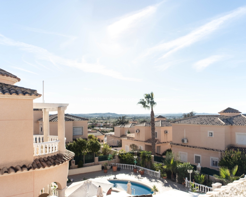 Wederverkoop - Vrijstaande Villa - Urb. La Marina