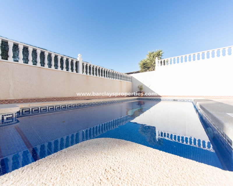 Wederverkoop - Vrijstaande Villa - Urb. La Marina