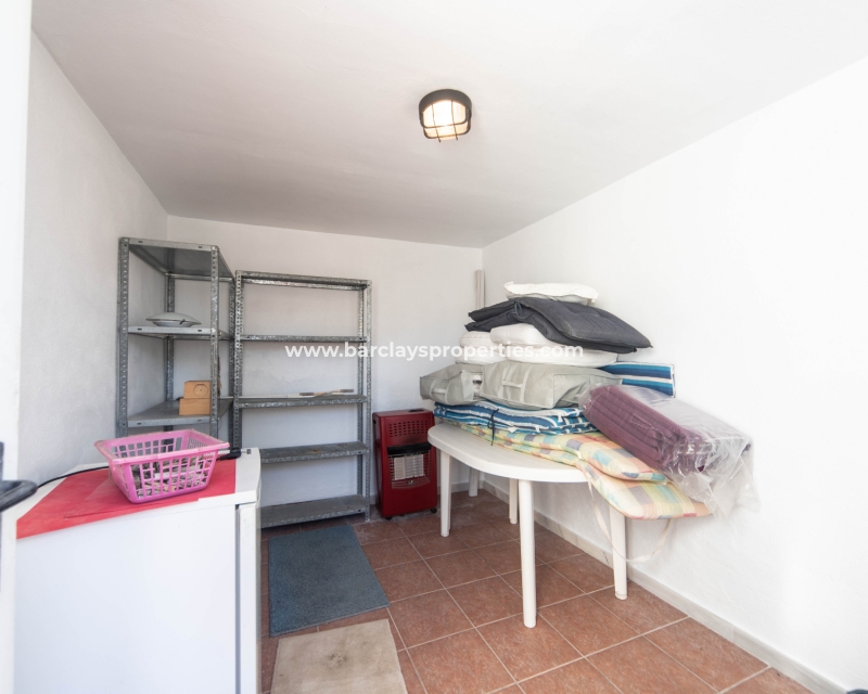 Wederverkoop - Vrijstaande Villa - Urb. La Marina