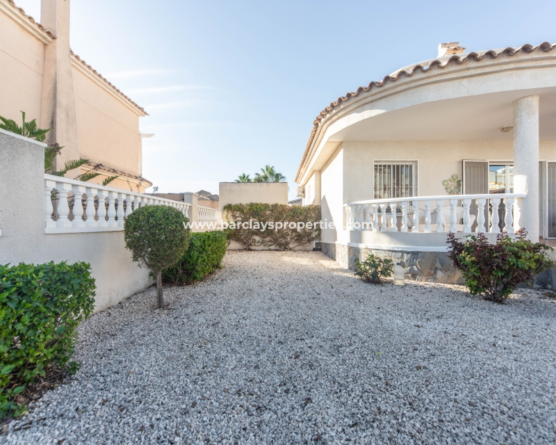 Wederverkoop - Vrijstaande Villa - Urb. La Marina