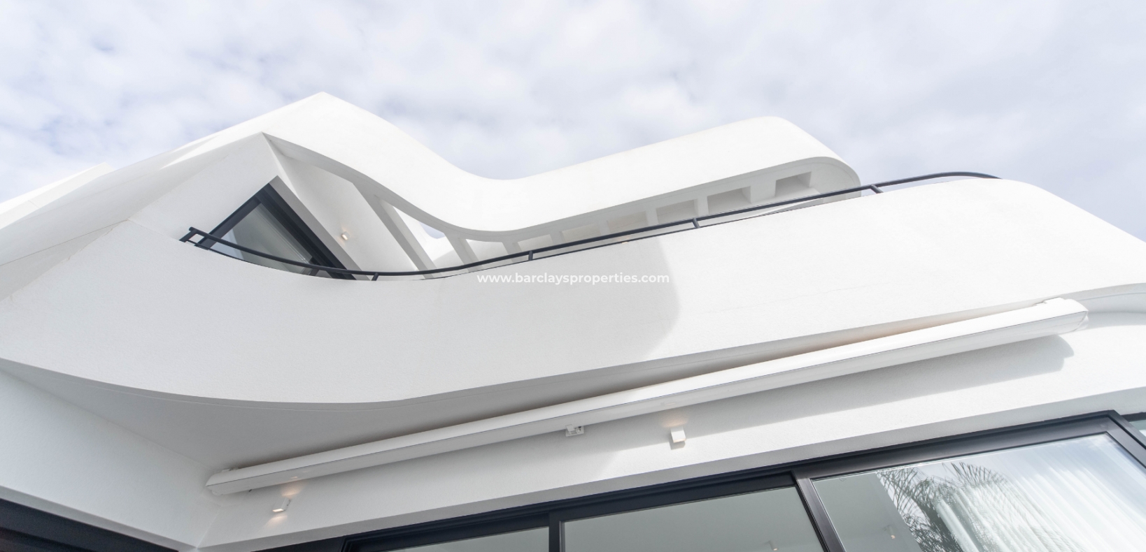 Wederverkoop - Vrijstaande Villa - Urb. La Marina