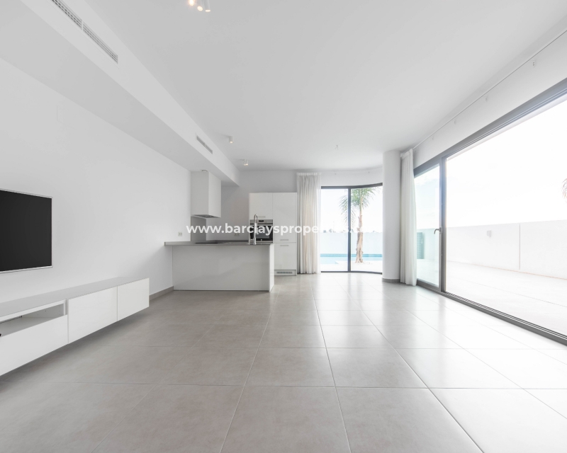 Wederverkoop - Vrijstaande Villa - Urb. La Marina