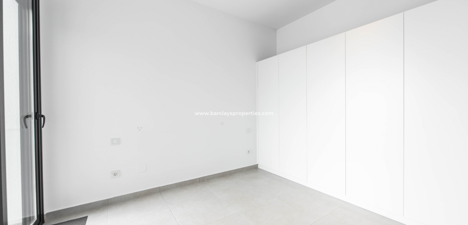 Wederverkoop - Vrijstaande Villa - Urb. La Marina