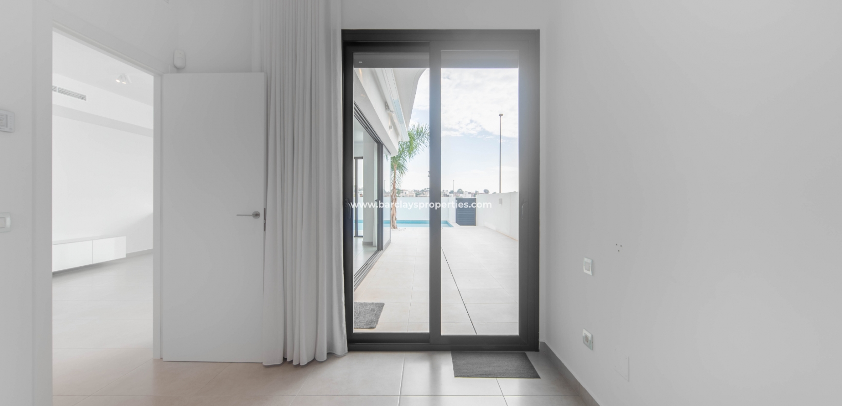 Wederverkoop - Vrijstaande Villa - Urb. La Marina