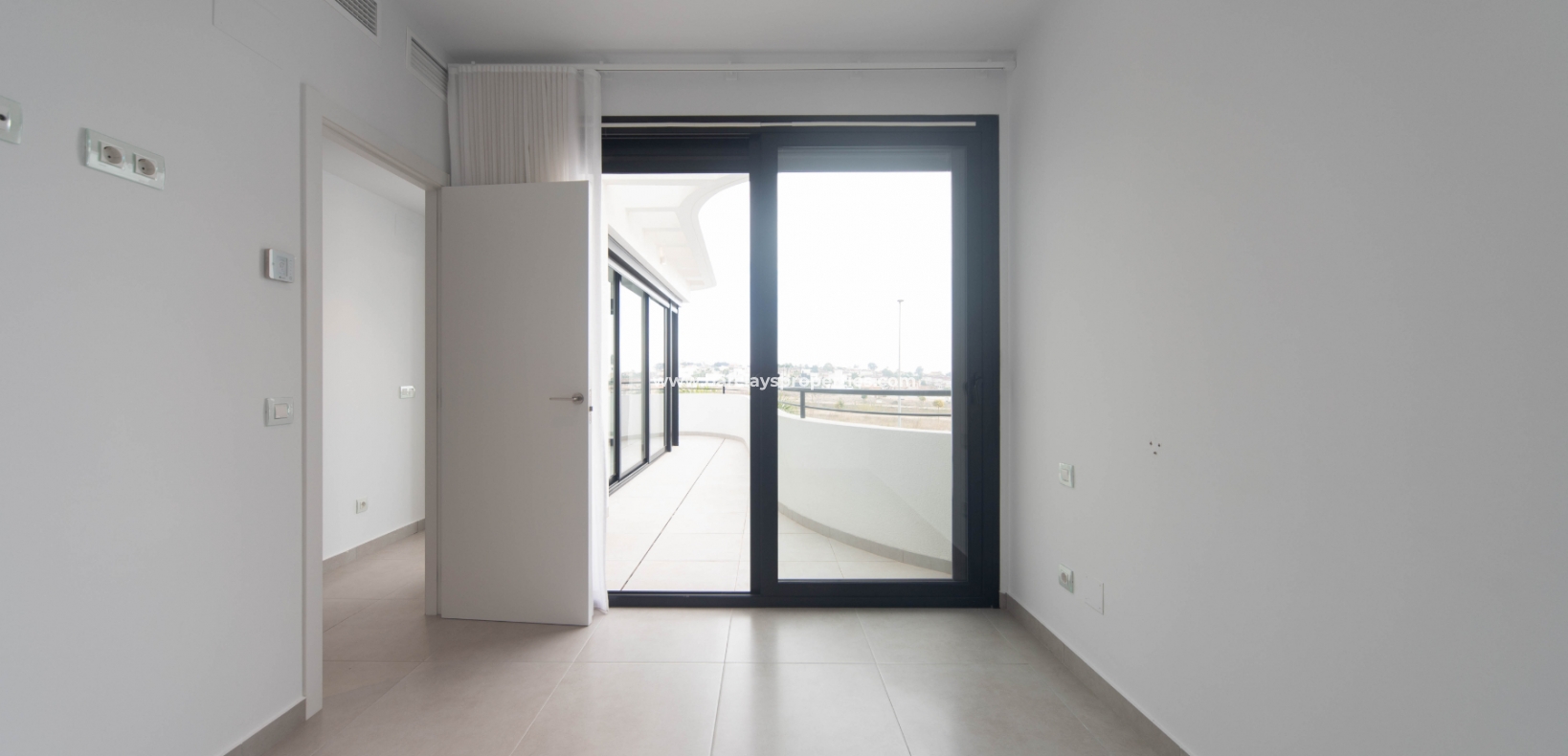 Wederverkoop - Vrijstaande Villa - Urb. La Marina