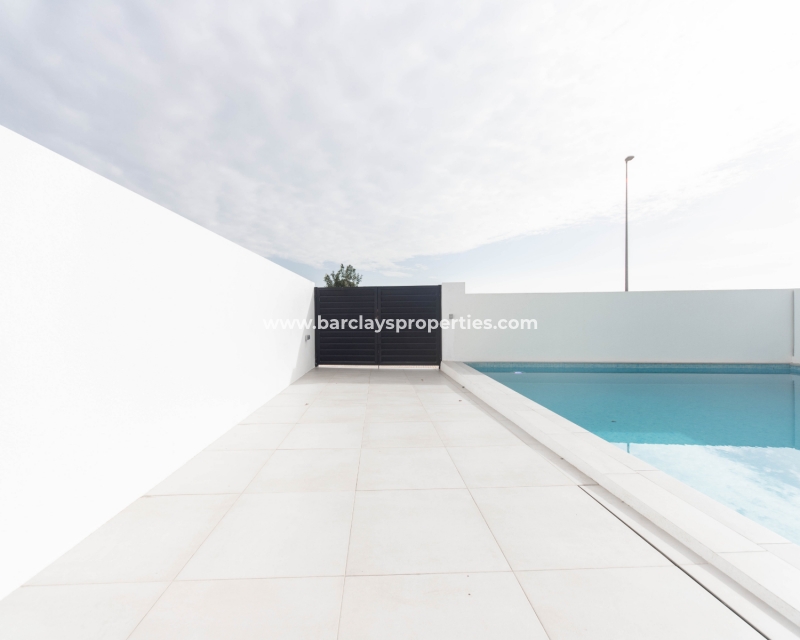 Wederverkoop - Vrijstaande Villa - Urb. La Marina