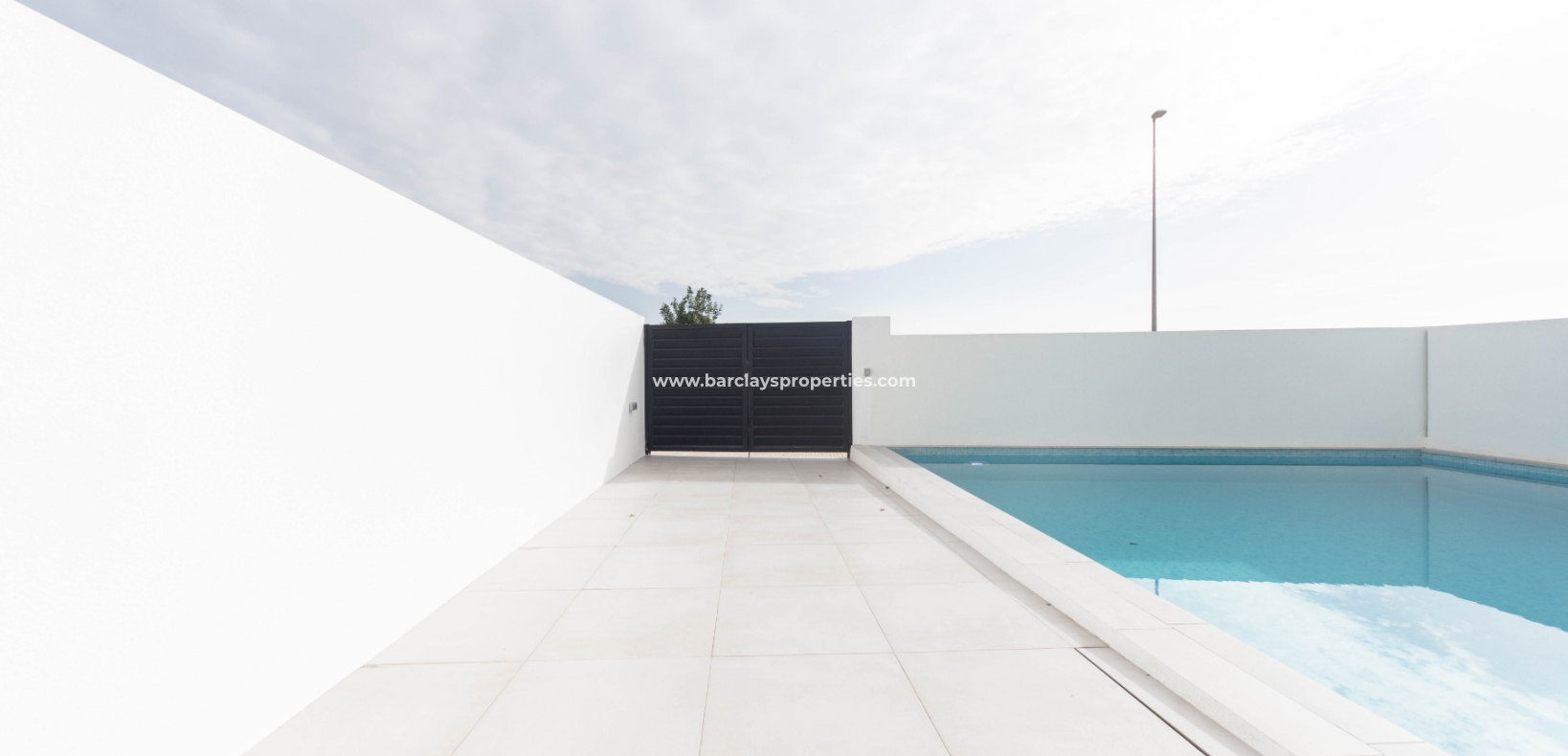 Wederverkoop - Vrijstaande Villa - Urb. La Marina