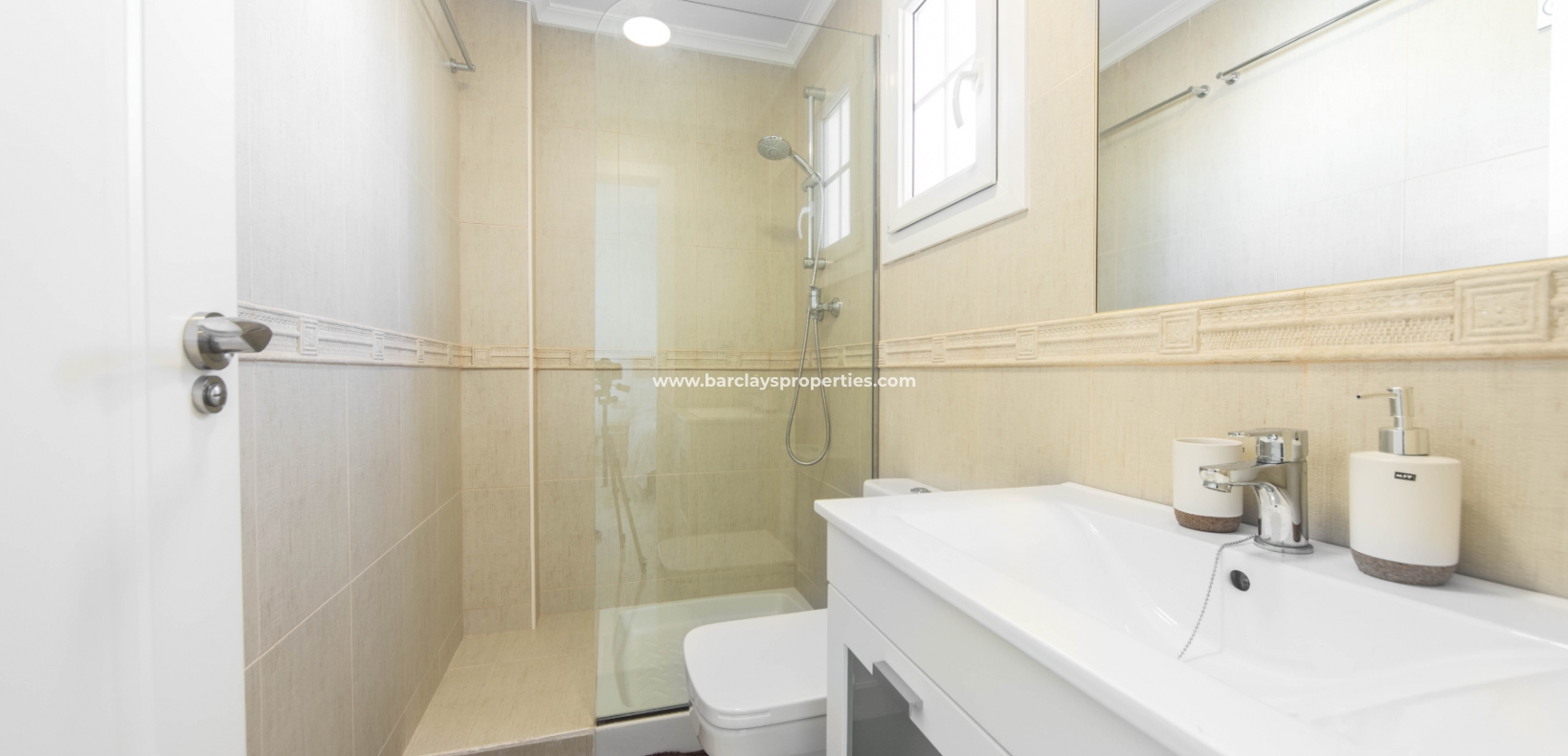 Wederverkoop - Vrijstaande Villa - Urb. La Marina