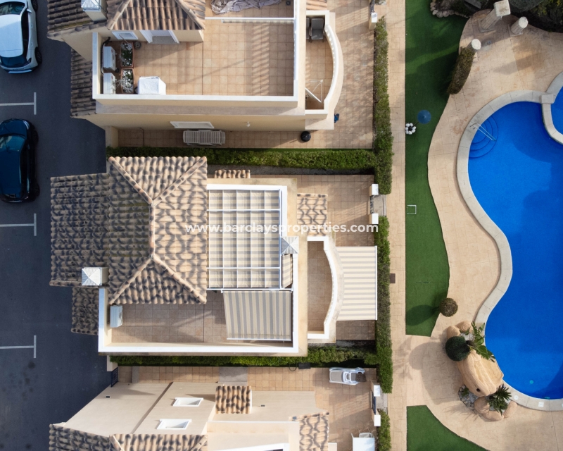 Wederverkoop - Vrijstaande Villa - Urb. La Marina