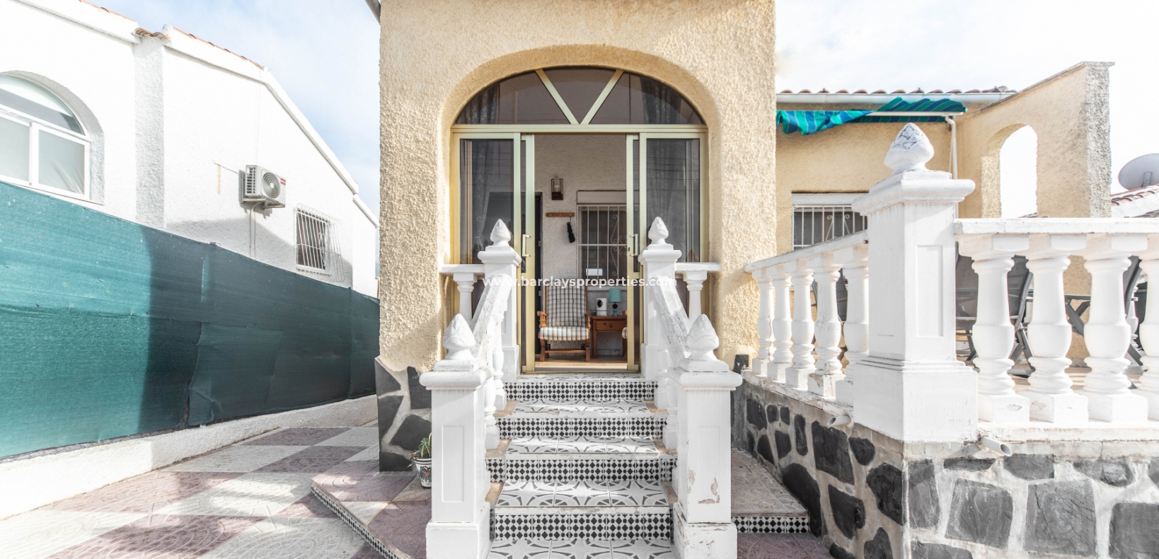 Wederverkoop - Vrijstaande Villa - Urb. La Marina