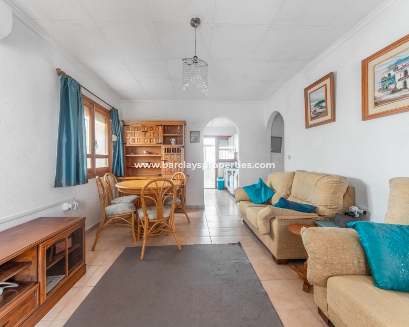 Wederverkoop - Vrijstaande Villa - Urb. La Marina