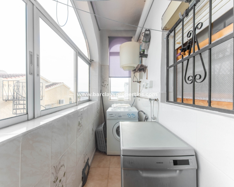 Wederverkoop - Vrijstaande Villa - Urb. La Marina