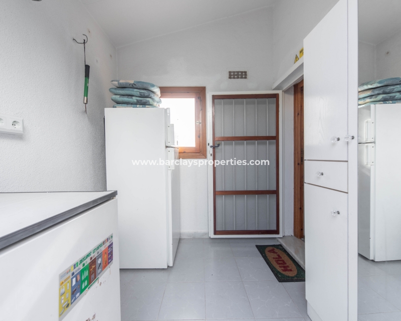 Wederverkoop - Vrijstaande Villa - Urb. La Marina