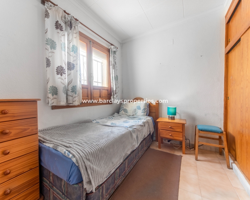 Wederverkoop - Vrijstaande Villa - Urb. La Marina