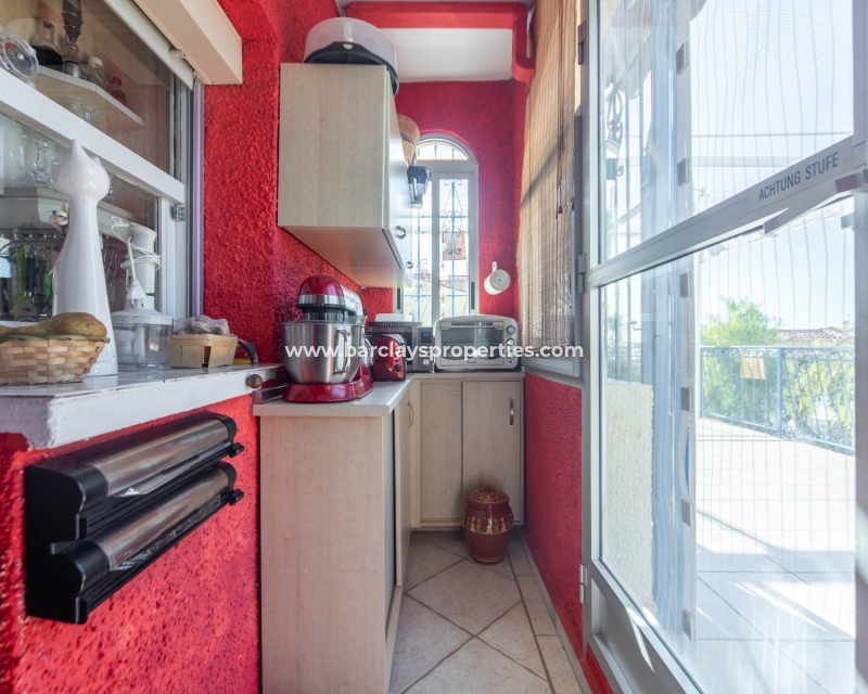 Wederverkoop - Vrijstaande Villa - Urb. La Marina