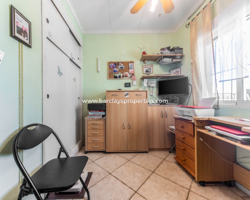 Wederverkoop - Vrijstaande Villa - Urb. La Marina