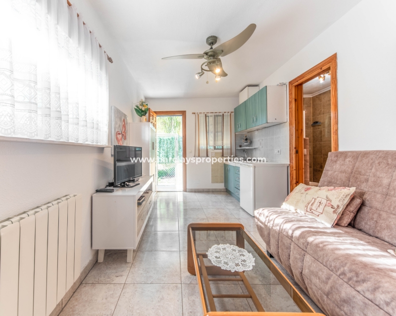 Wederverkoop - Vrijstaande Villa - Urb. La Marina