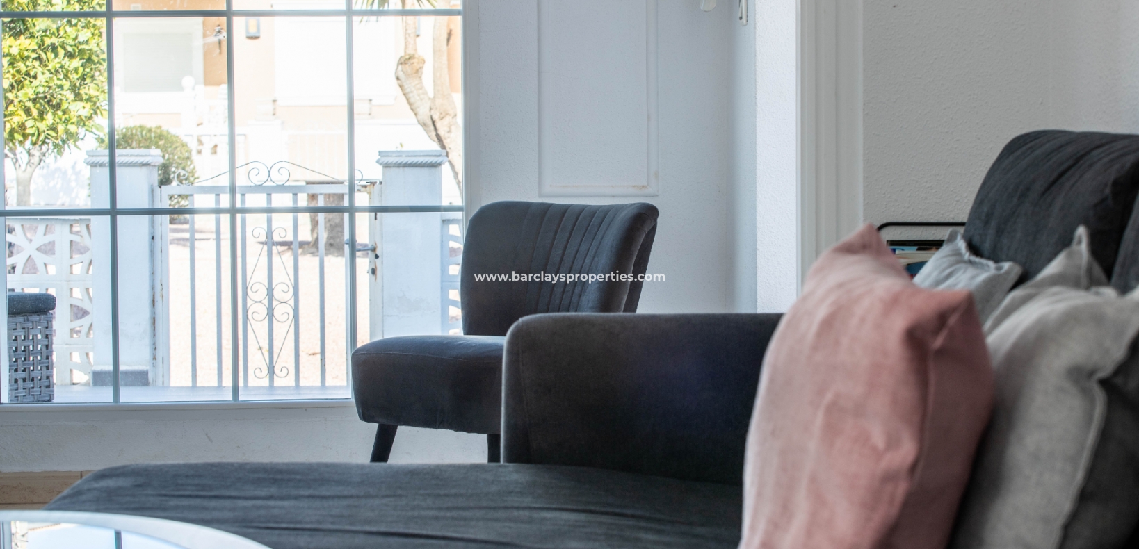 Wederverkoop - Vrijstaande Villa - Urb. La Marina