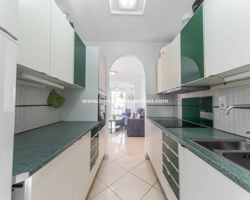 Wederverkoop - Vrijstaande Villa - Urb. La Marina