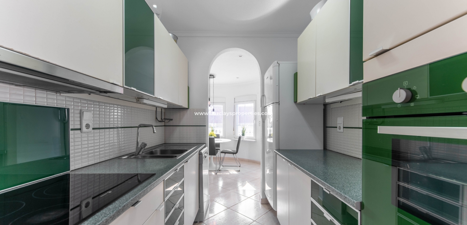 Wederverkoop - Vrijstaande Villa - Urb. La Marina