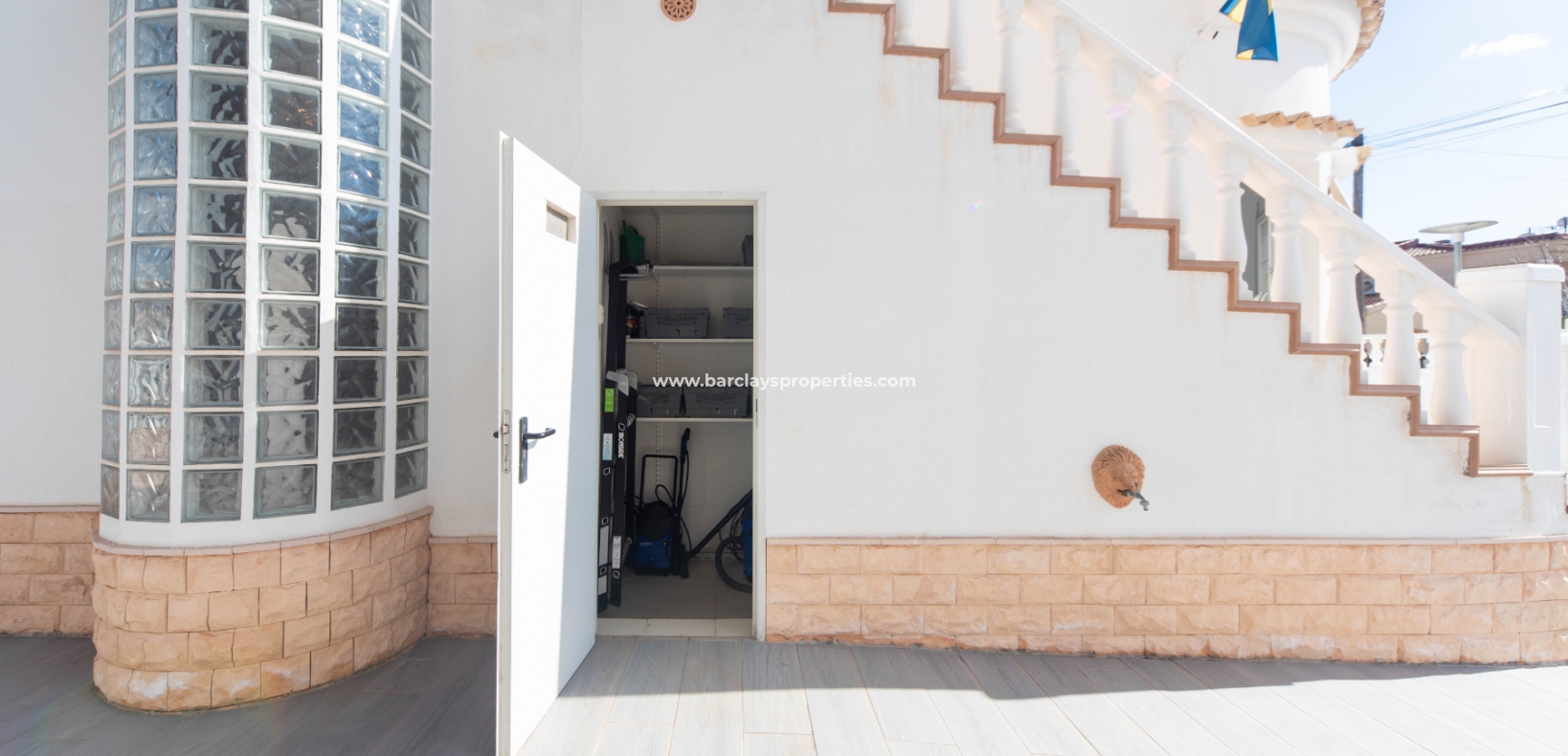 Wederverkoop - Vrijstaande Villa - Urb. La Marina