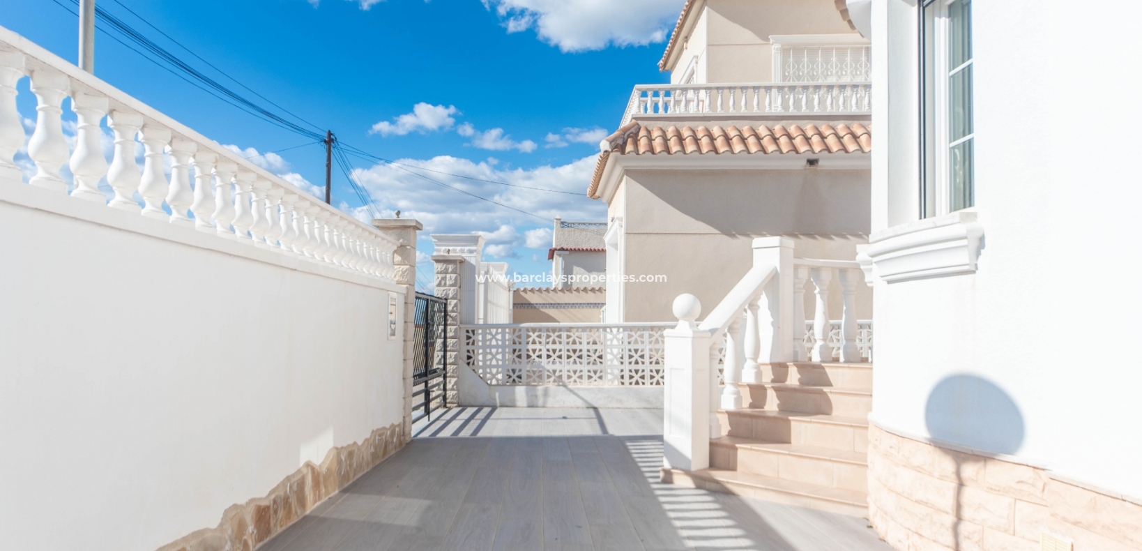 Wederverkoop - Vrijstaande Villa - Urb. La Marina