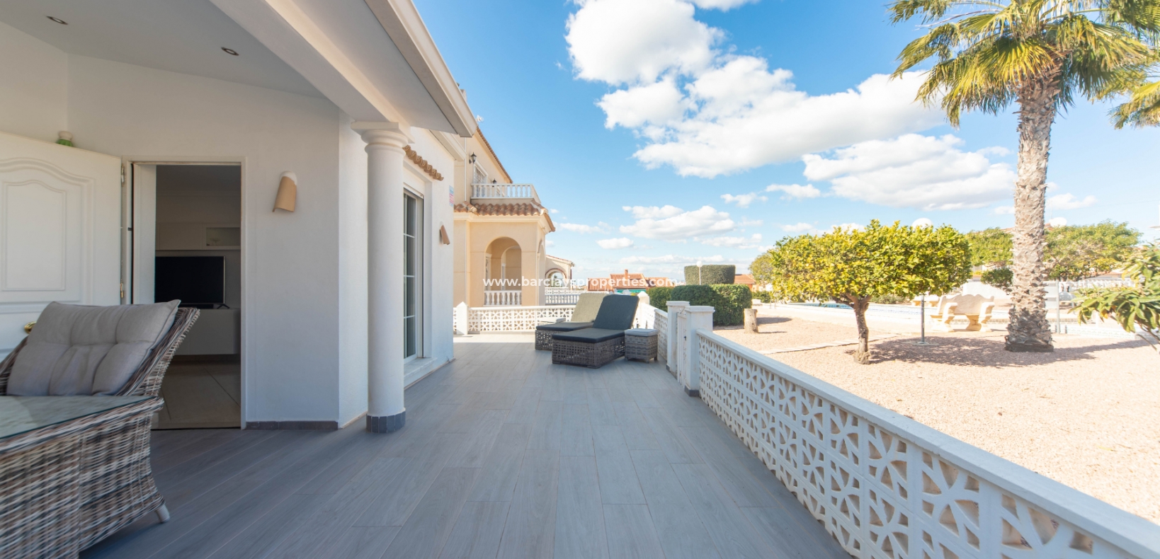 Wederverkoop - Vrijstaande Villa - Urb. La Marina