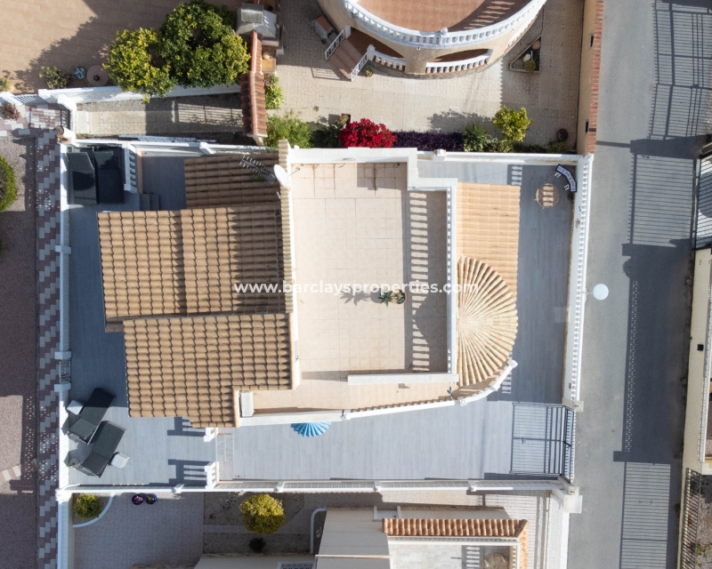 Wederverkoop - Vrijstaande Villa - Urb. La Marina