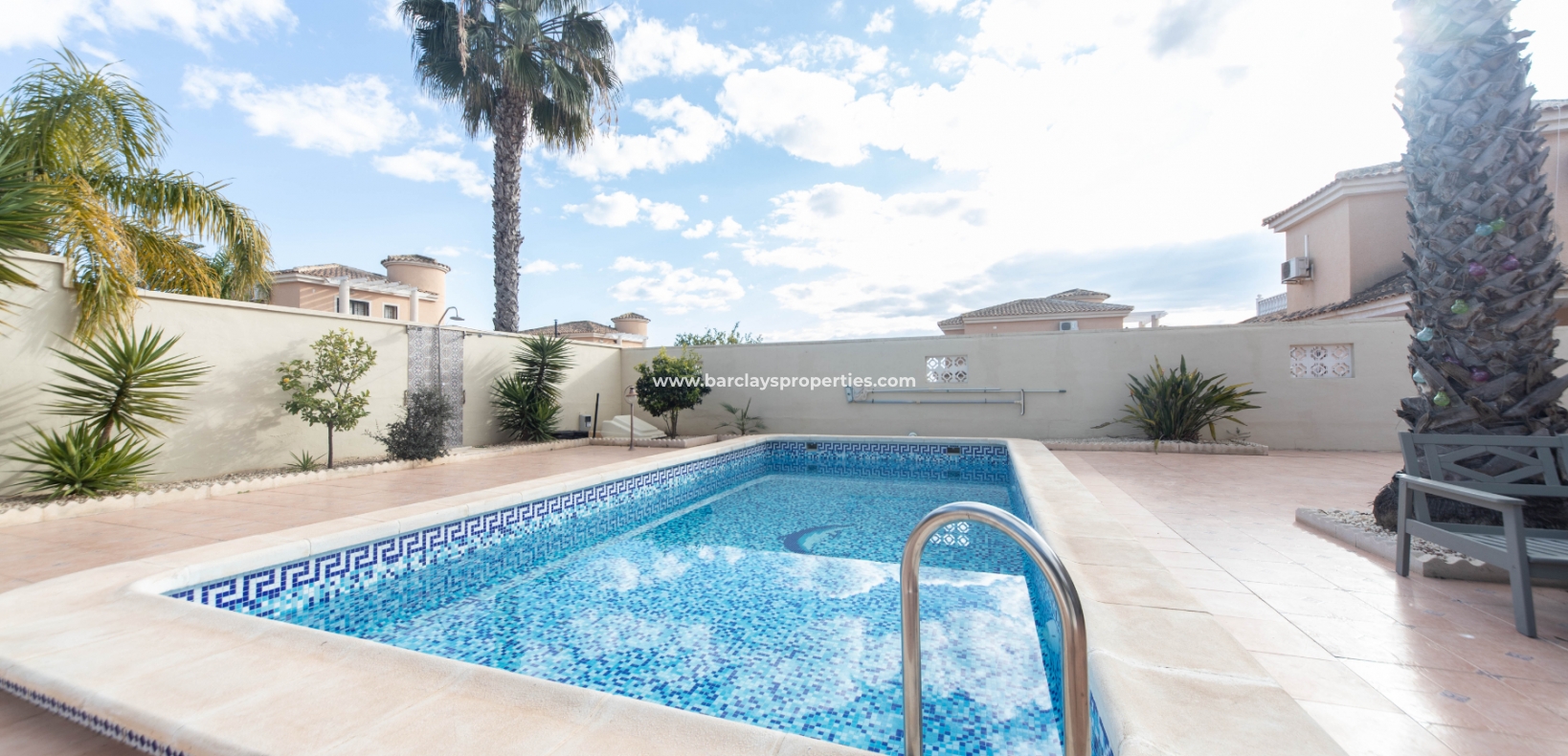 Wederverkoop - Vrijstaande Villa - Urb. La Marina