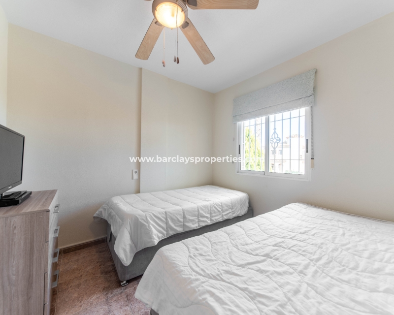 Wederverkoop - Vrijstaande Villa - Urb. La Marina