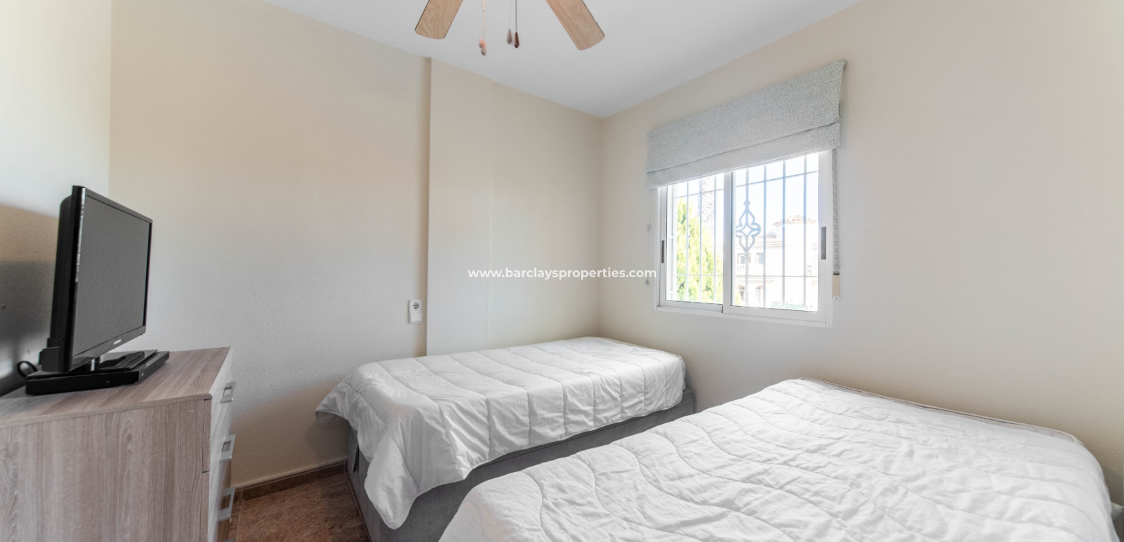 Wederverkoop - Vrijstaande Villa - Urb. La Marina