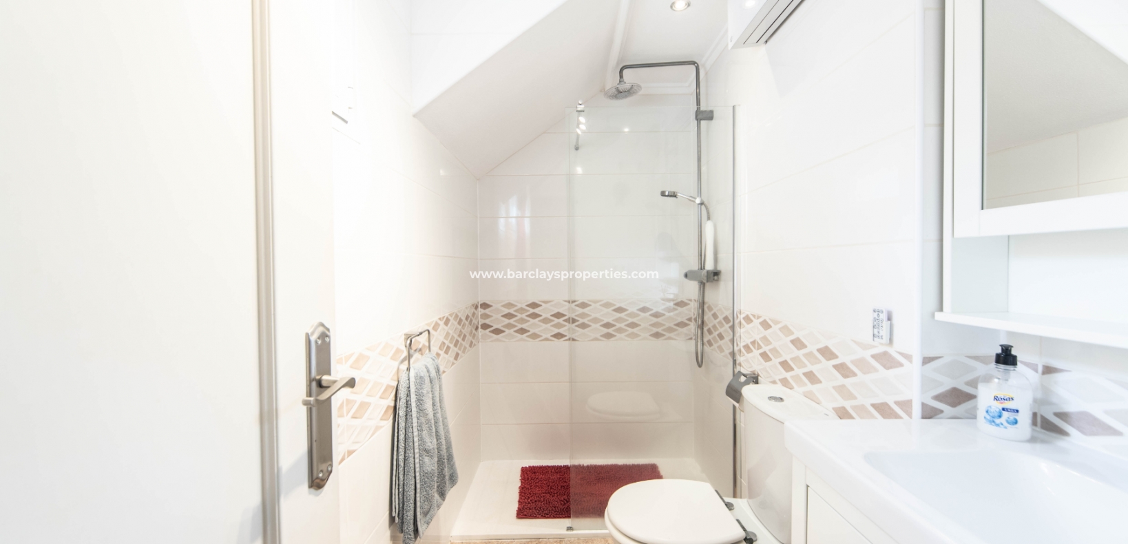 Wederverkoop - Vrijstaande Villa - Urb. La Marina