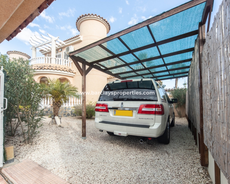 Wederverkoop - Vrijstaande Villa - Urb. La Marina