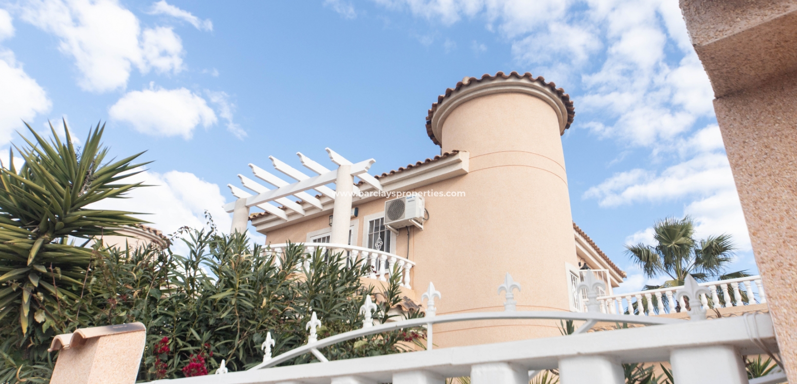 Wederverkoop - Vrijstaande Villa - Urb. La Marina