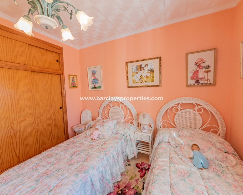 Wederverkoop - Vrijstaande Villa - Urb. La Marina