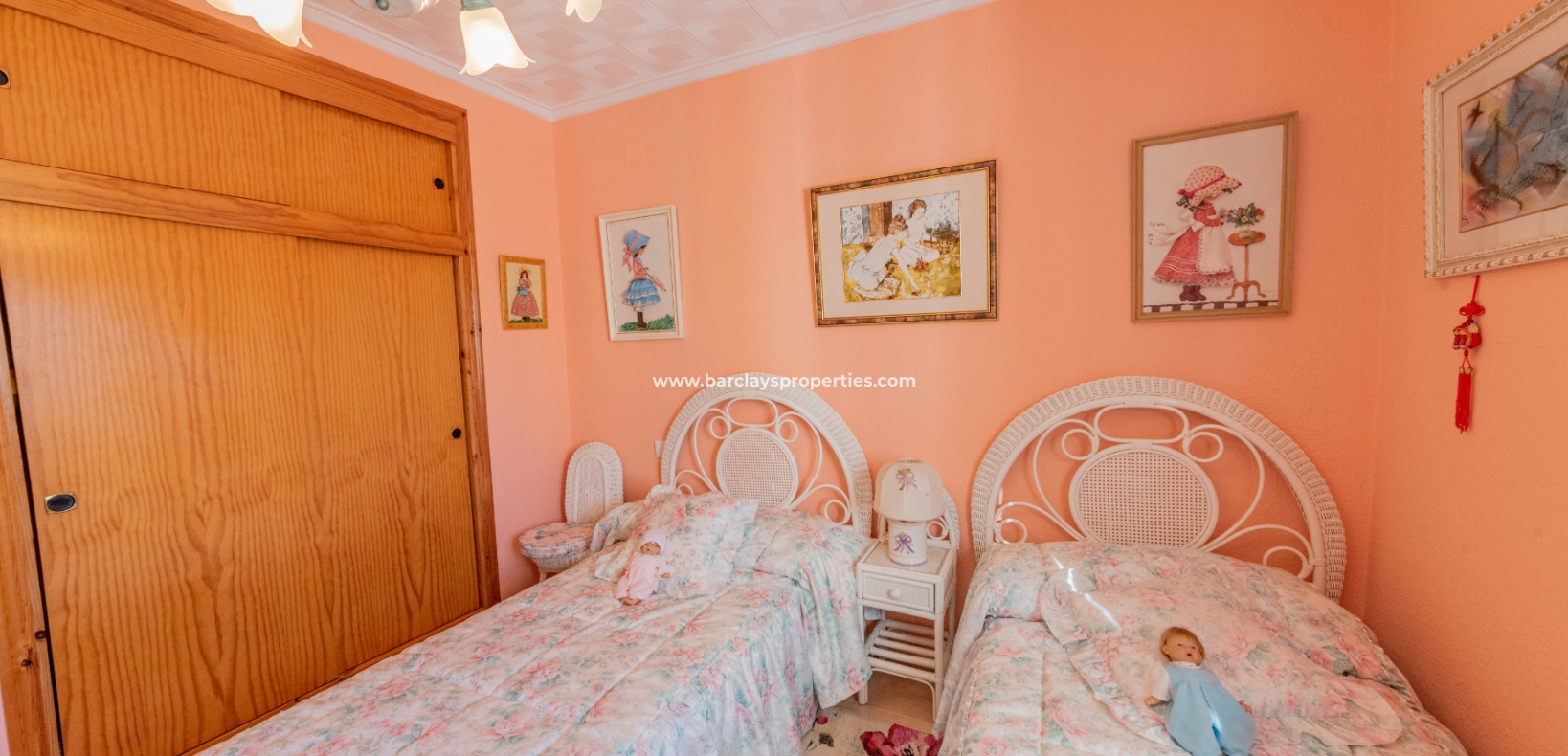 Wederverkoop - Vrijstaande Villa - Urb. La Marina