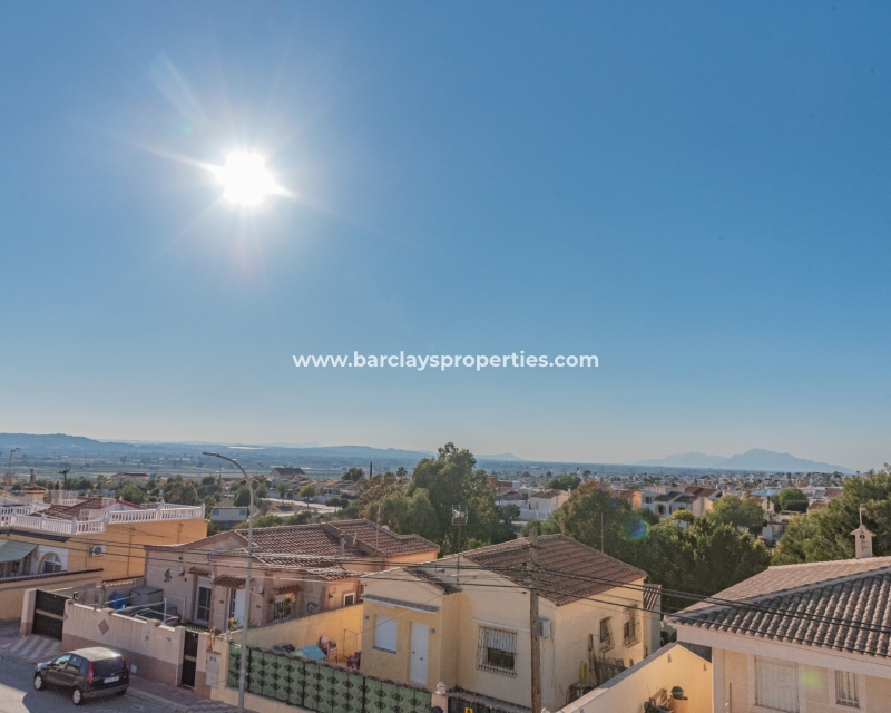 Wederverkoop - Vrijstaande Villa - Urb. La Marina