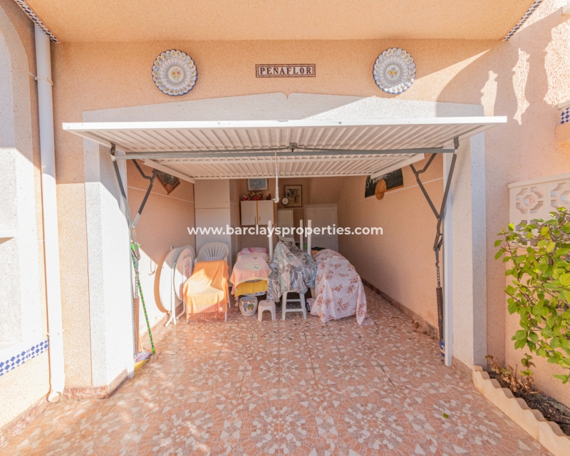 Wederverkoop - Vrijstaande Villa - Urb. La Marina