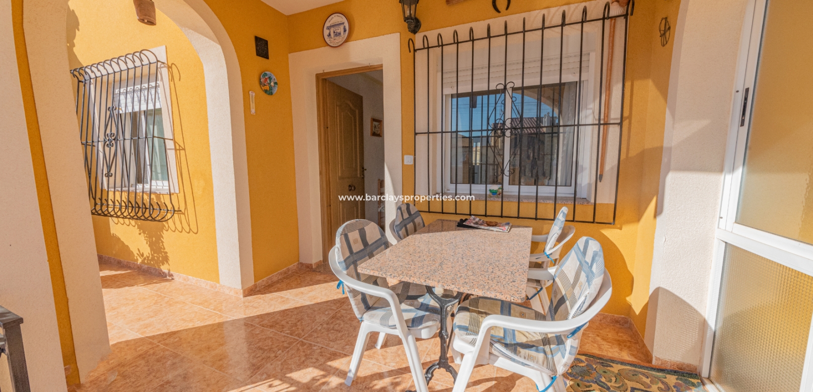 Wederverkoop - Vrijstaande Villa - Urb. La Marina