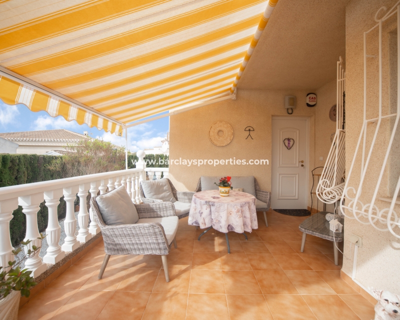 Wederverkoop - Vrijstaande Villa - Urb. La Marina